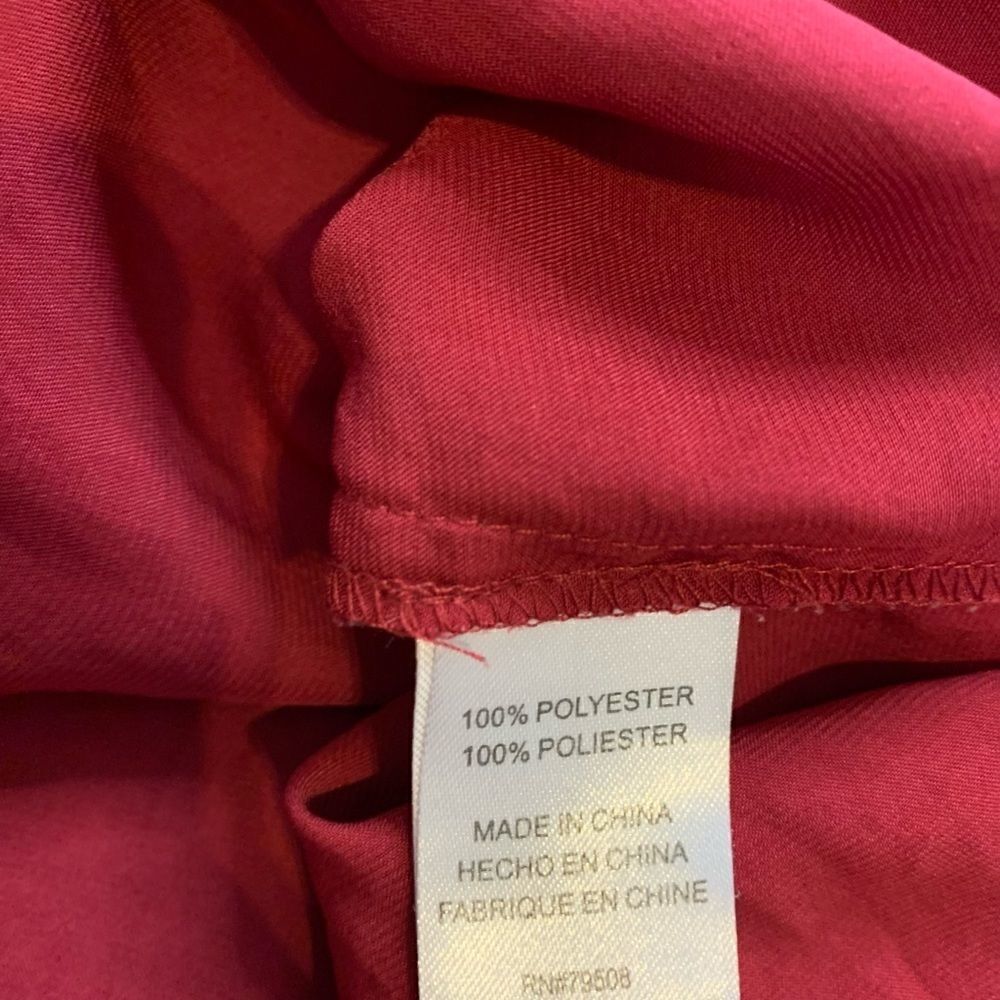 Violet + Claire Burgundy size S sleeveless top - Picture 9 of 9